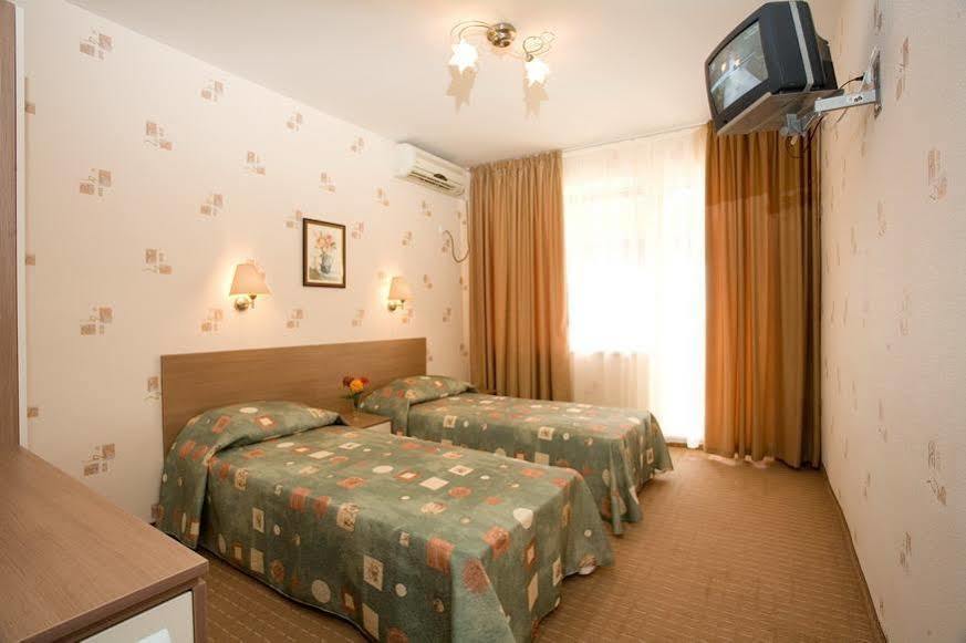 Hotel Persey Varna Extérieur photo